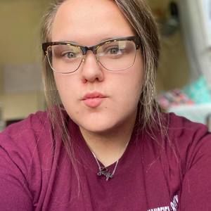 Meet your Posher, Lorissa